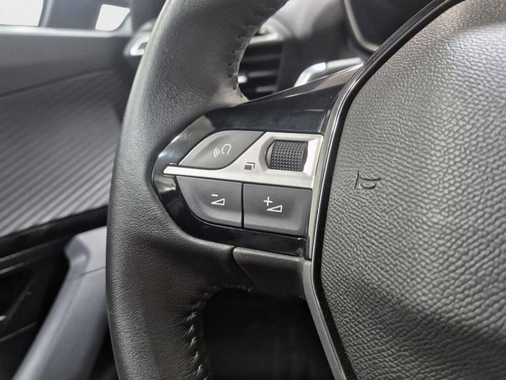 Peugeot 2008 2008 1.5 BLUEHDI 130 S&S ALLURE AUTO 5P 18