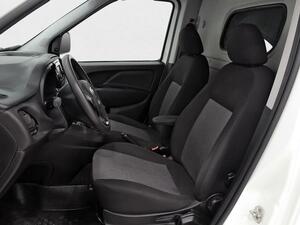 Fiat Doblò 1.3 MULTIJET 95 SX 4P 9