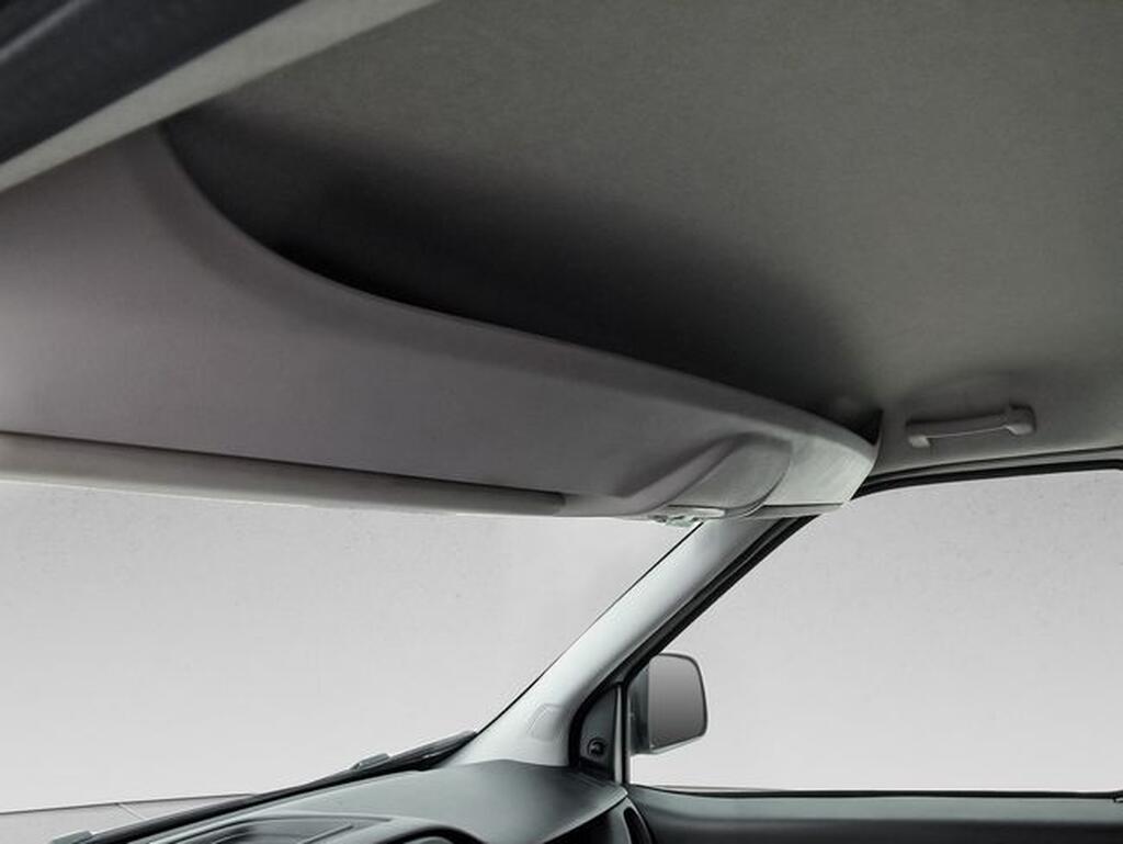 Fiat Doblò 1.3 MULTIJET 95 SX 4P 27