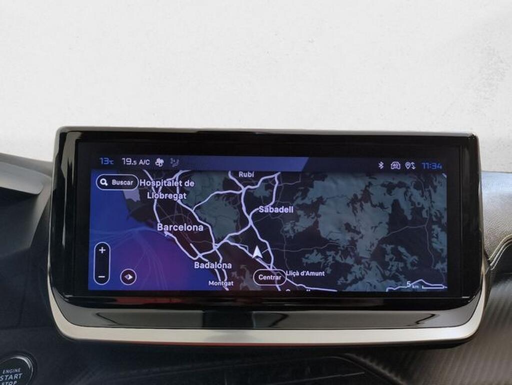 Peugeot 2008 GT Puretech 130 S&S EAT8 19