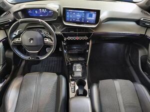 Peugeot 2008 GT Puretech 130 S&S EAT8 6