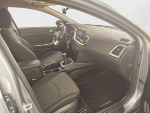 Kia XCeed XCEED 1.0 T-GDI 100 DRIVE 5P 10