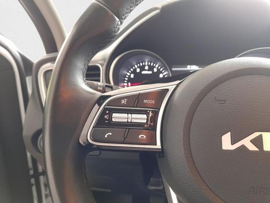 Kia Ceed 1.0 T-GDi 74kW (100CV) Concept 15