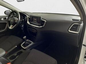 Kia Ceed 1.0 T-GDi 74kW (100CV) Concept 10