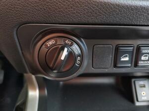 Nissan Navara 2.3 DCI 163CV VISIA DC 4WD 4P 20