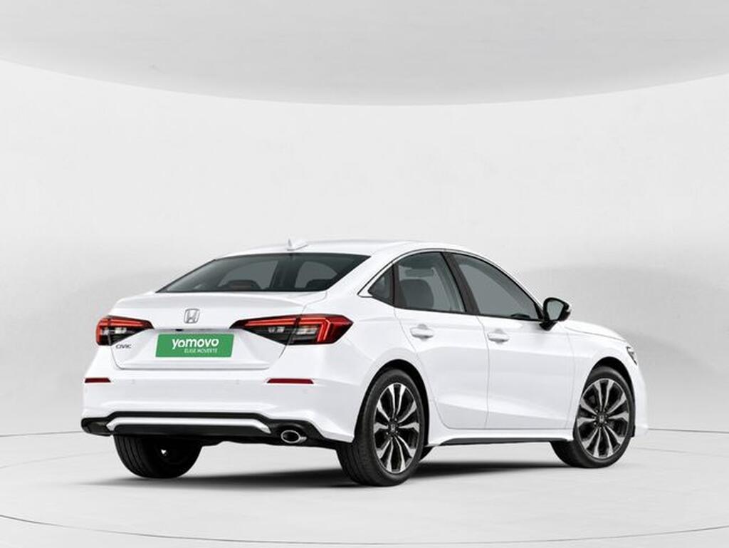 Honda Civic 2.0 i-MMD Elegance CVT 2