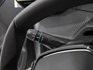 Peugeot 208 Allure Puretech 100 16