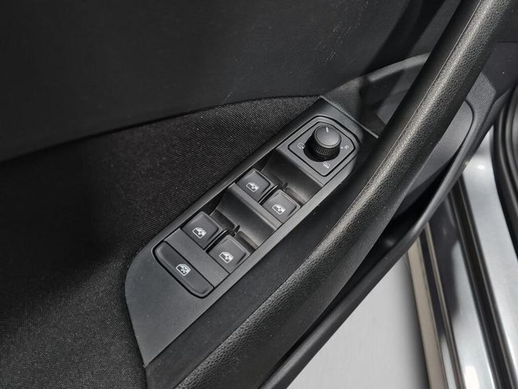 Skoda Kamiq 1.0 TSI 81kW (110CV) AMBITION Segunda mano