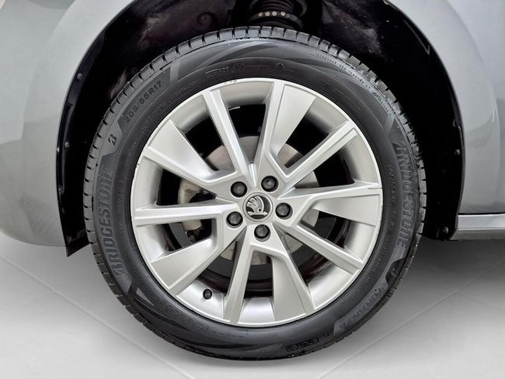 Skoda Kamiq 1.0 TSI 81kW (110CV) AMBITION Segunda mano