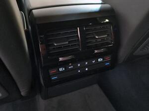 Volkswagen Touareg eHybrid Atmos 3.0 V6 TSI 280kW Tip 4M 27