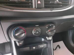 Kia Picanto 1.0 CVVT 49kW (67CV) Concept 20