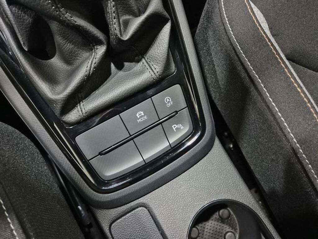 Skoda Kamiq ** KAMIQ 1.5 TSI SELECTION DSG 5P Segunda mano