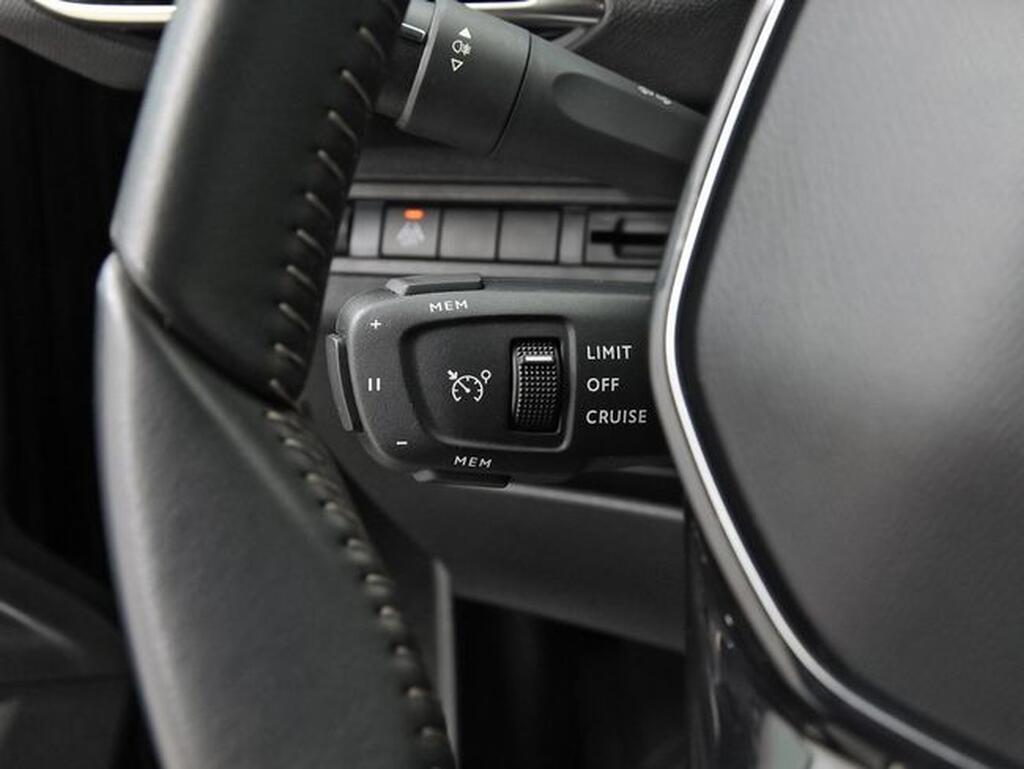 Peugeot 5008 1.2 PureTech 96KW S&S Allure Pack Segunda mano