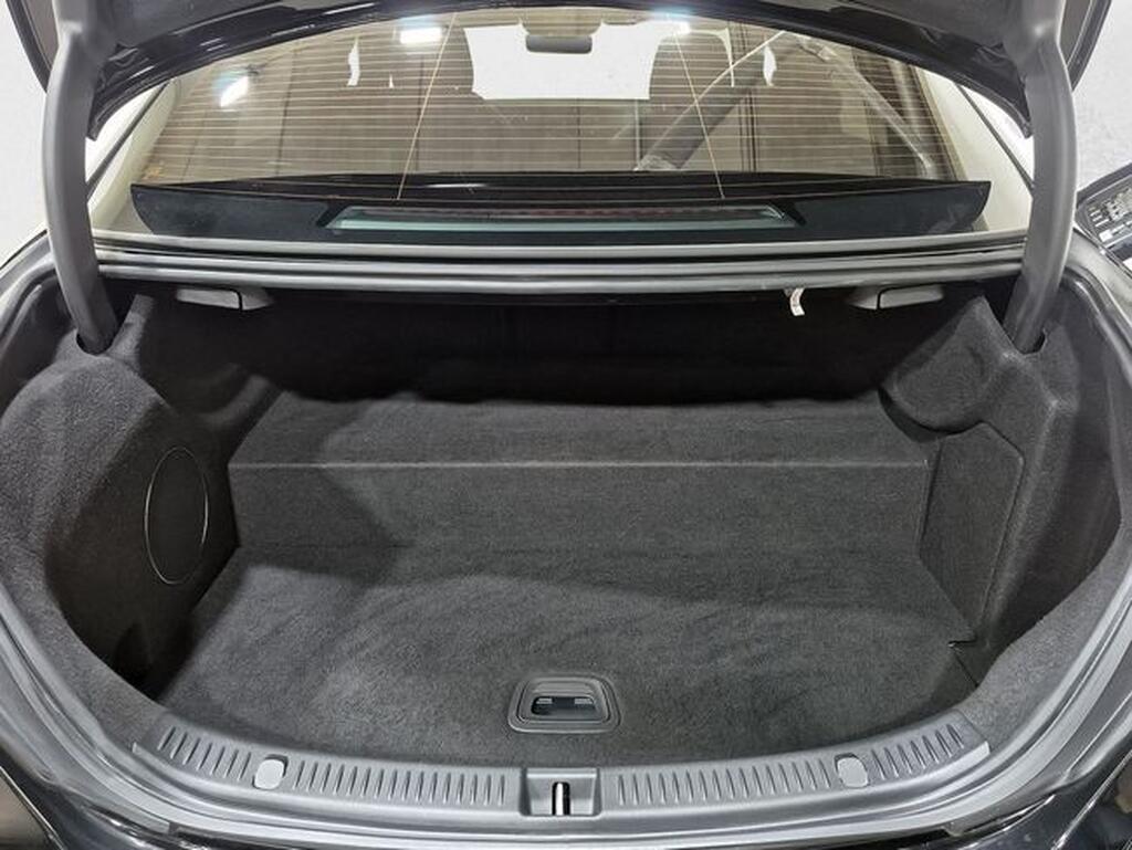 Mercedes Clase E E 300 de 9