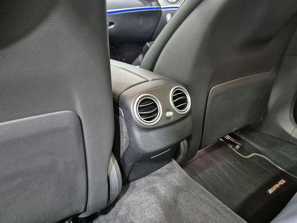 Mercedes Clase E E 300 de 31
