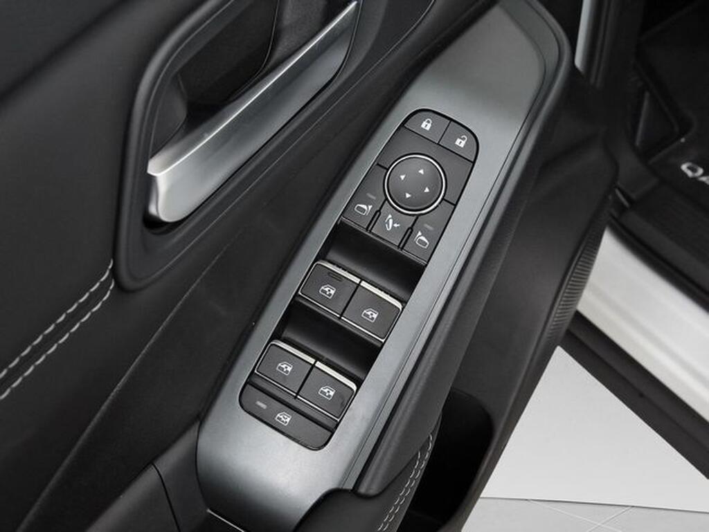Nissan Qashqai DIG-T 103kW N-Connecta Segunda mano