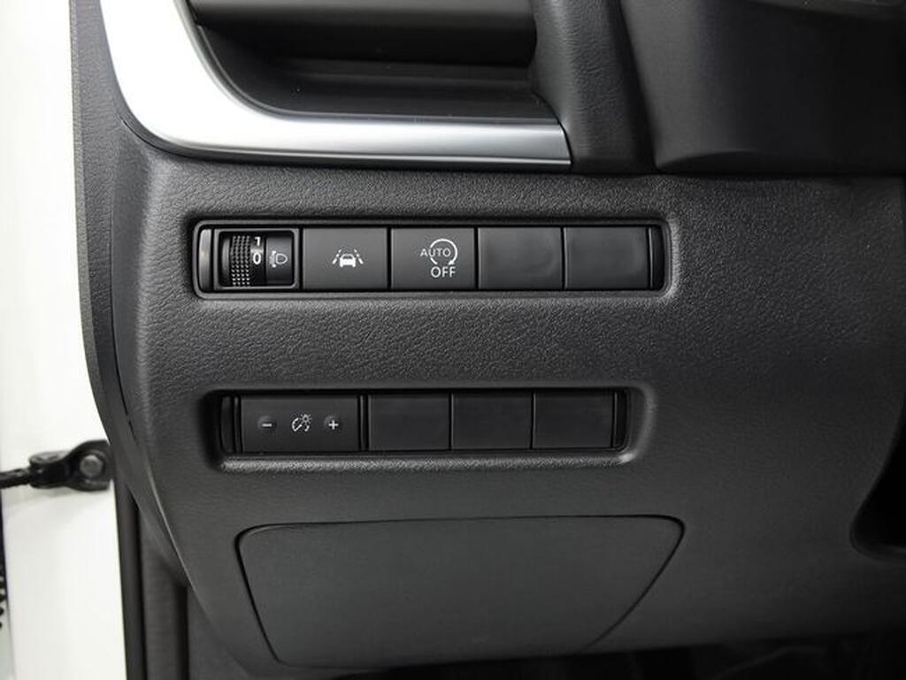 Nissan Qashqai DIG-T 103kW (140CV) mHEV 4x2 Acenta Segunda mano