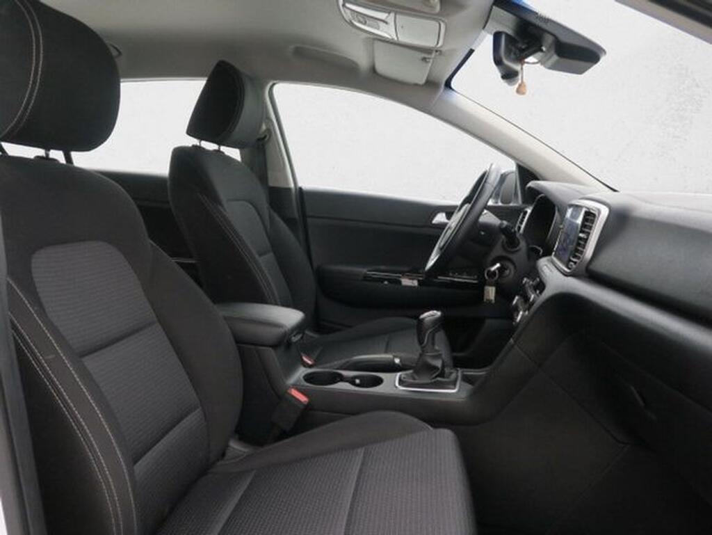 Kia Sportage 1.6 MHEV Drive 100kW (136CV) 4x2 Segunda mano