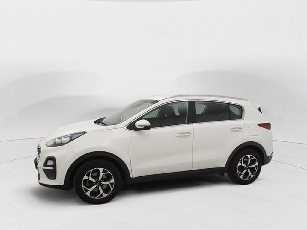 Kia Sportage 1.6 MHEV Drive 100kW (136CV) 4x2 Segunda mano