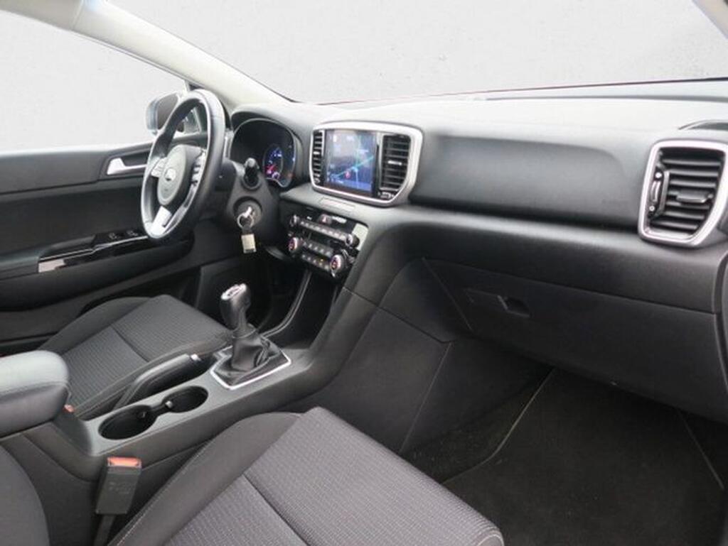 Kia Sportage 1.6 MHEV Drive 100kW (136CV) 4x2 Segunda mano