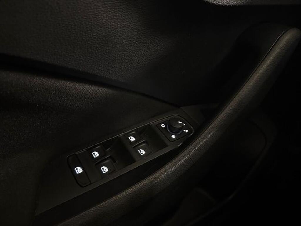 Skoda Kamiq 1.0 TSI 81kW (110CV) AMBITION Segunda mano
