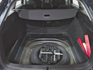 Skoda Octavia OCTAVIA COMBI 2.0 TDI 150 AMBITION 5P (RUEDA REPUESTO) 33