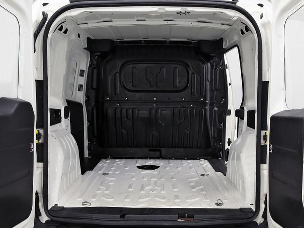 Fiat Doblo DOBLO CARGO 1.6 MJET 90 EUD6 F L1H1 SX 4P Segunda mano