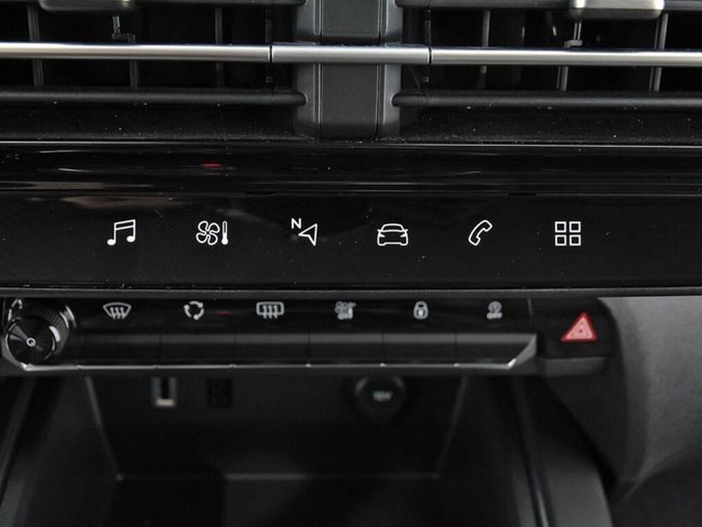 Citroën C5 Aircross HYBRID 100kW (136CV) e-DCS6 Plus 27