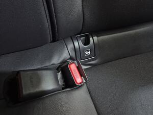 Toyota Yaris 1.5 120H Style Plus 29