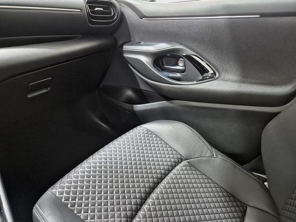 Toyota Yaris 1.5 120H Style Plus Segunda mano