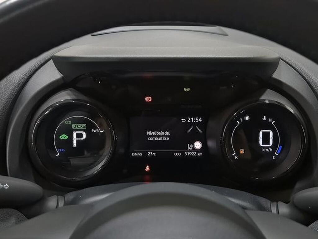 Toyota Yaris 1.5 120H Style Plus Segunda mano