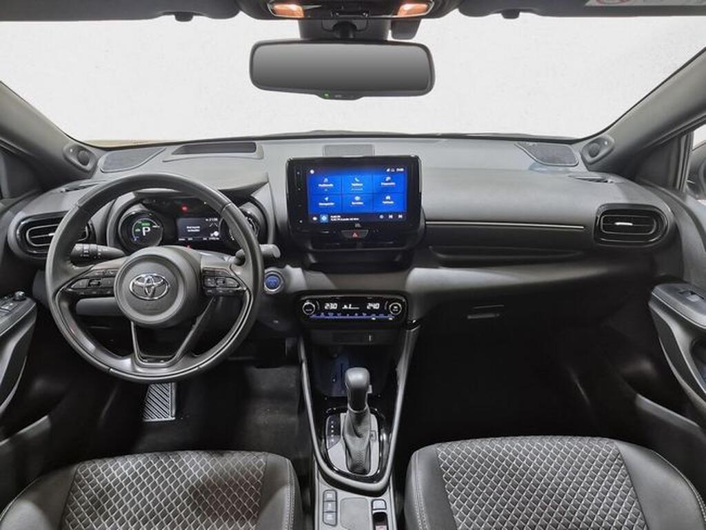 Toyota Yaris 1.5 120H Style Plus Segunda mano