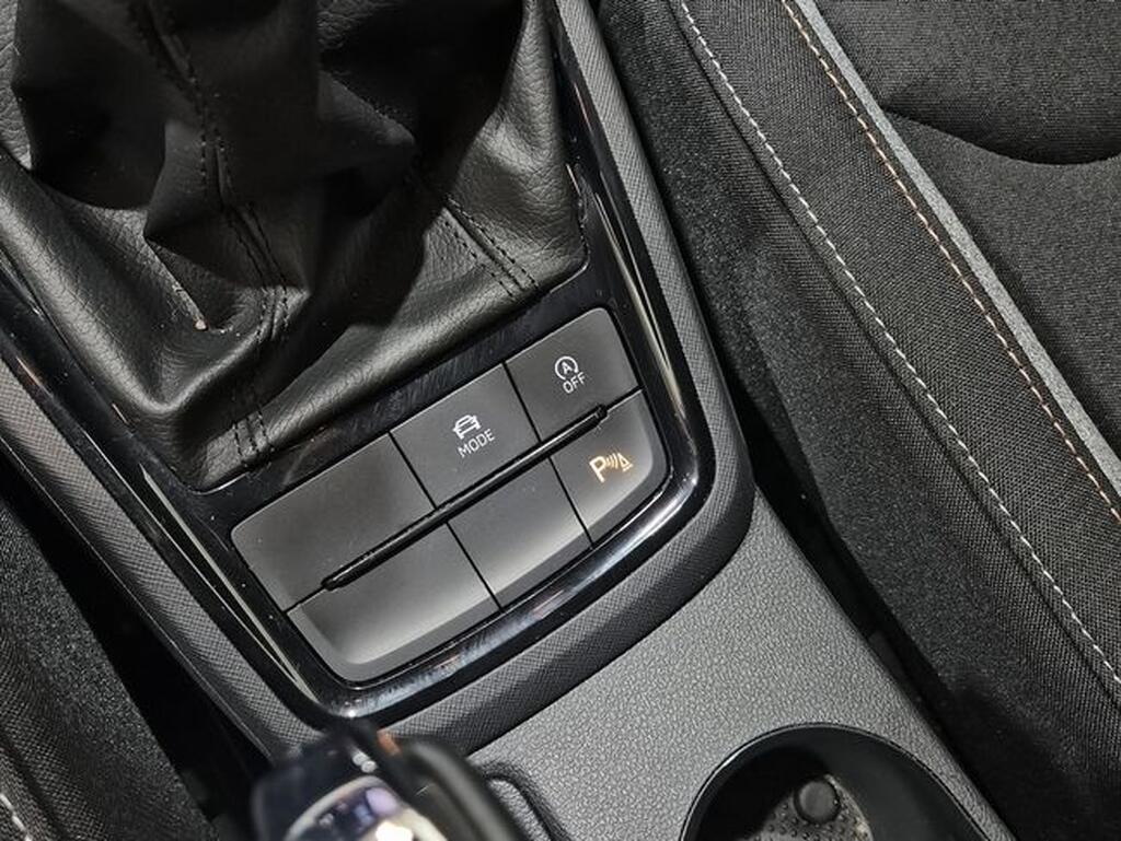 Skoda Scala 1.0 TSI 85KW (115CV) DESIGN Segunda mano