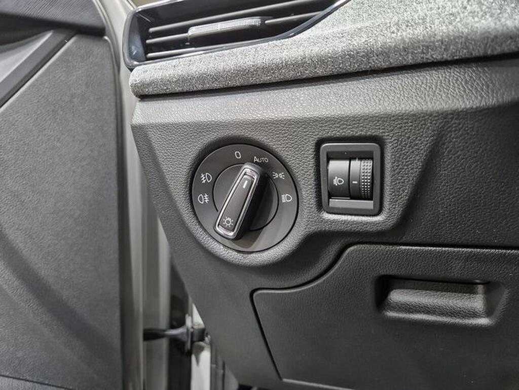 Skoda Scala 1.0 TSI 85KW (115CV) DESIGN Segunda mano