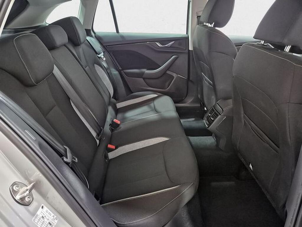Skoda Scala 1.0 TSI 85KW (115CV) DESIGN Segunda mano