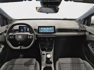MG MG3 MG3 1.5 HEV LUXURY 195 CV 5P 6