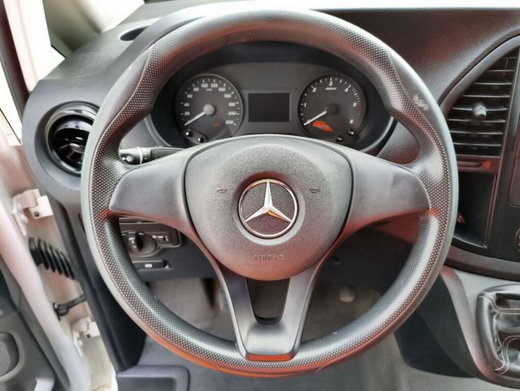 Mercedes Vito ** VITO FURGON 1.7 CDI 110CDI TD SWB COMPACT 4P Segunda mano