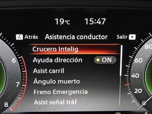 Nissan Qashqai DIG-T 103kW N-Connecta 30