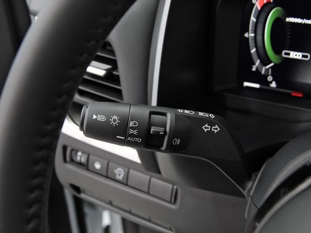 Nissan Qashqai DIG-T 103kW N-Connecta 15