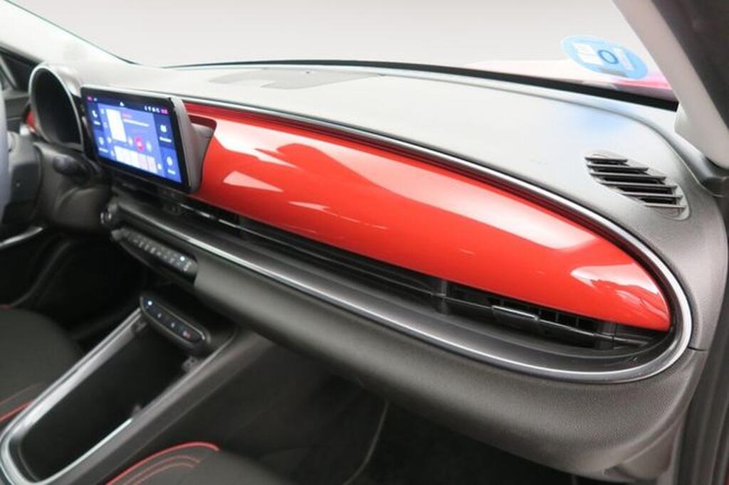 Fiat 600 600e RED 54kwh 115kw (156cv) Segunda mano
