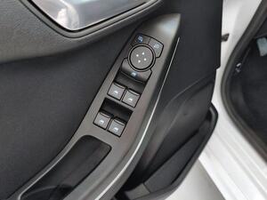 Ford Fiesta FIESTA 1.0 ECOBOOST MHEV 125 ST-LINE 5P 11