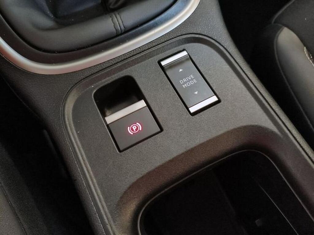 Jeep Avenger ** AVENGER 1.2 G 100 ALTITUDE 5P Segunda mano