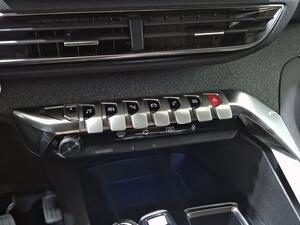 Peugeot 3008 3008 1.6 HYBRID 225 E-AUTO ALLURE PACK 5P 24