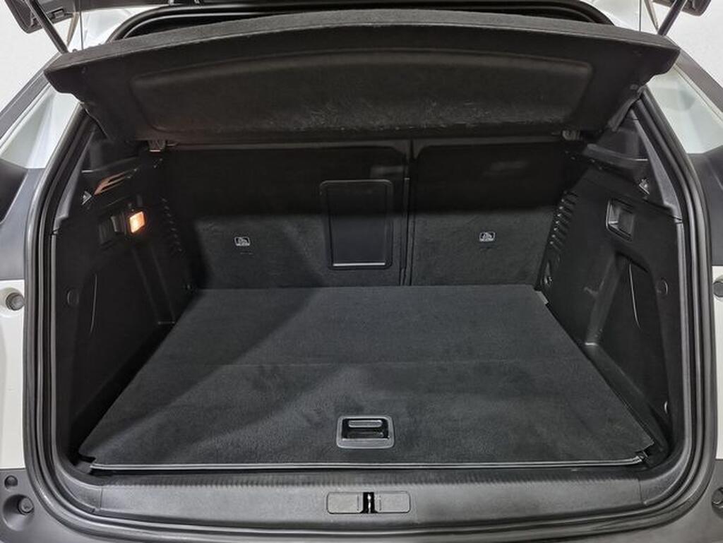 Peugeot 3008 3008 1.6 HYBRID 225 E-AUTO ALLURE PACK 5P 9