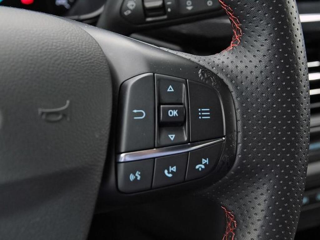 Ford Focus FOCUS 1.0 ECOBOOST MHEV 155 ST-LINE 5P 17