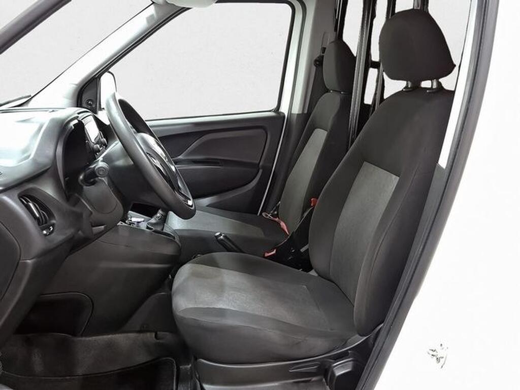 Fiat Doblo DOBLO CARGO 1.3 MULTIJET 95CV SX MAXI 4P Segunda mano