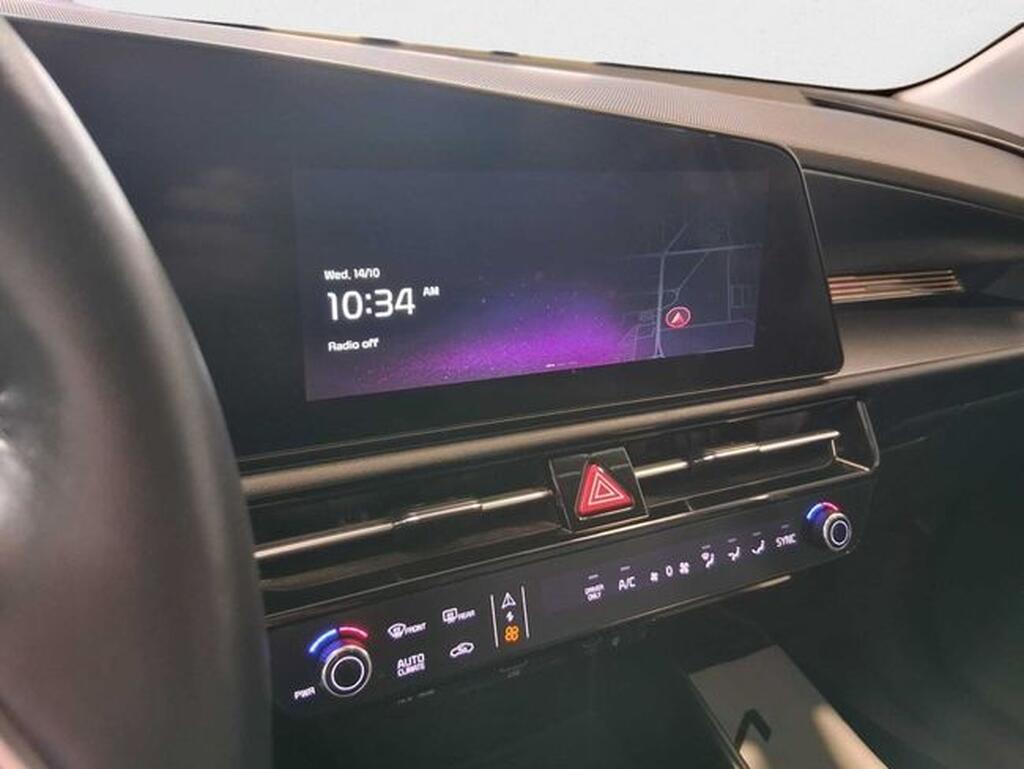 Kia Niro 1.6 GDi HEV 104kW (141CV) Emotion Segunda mano