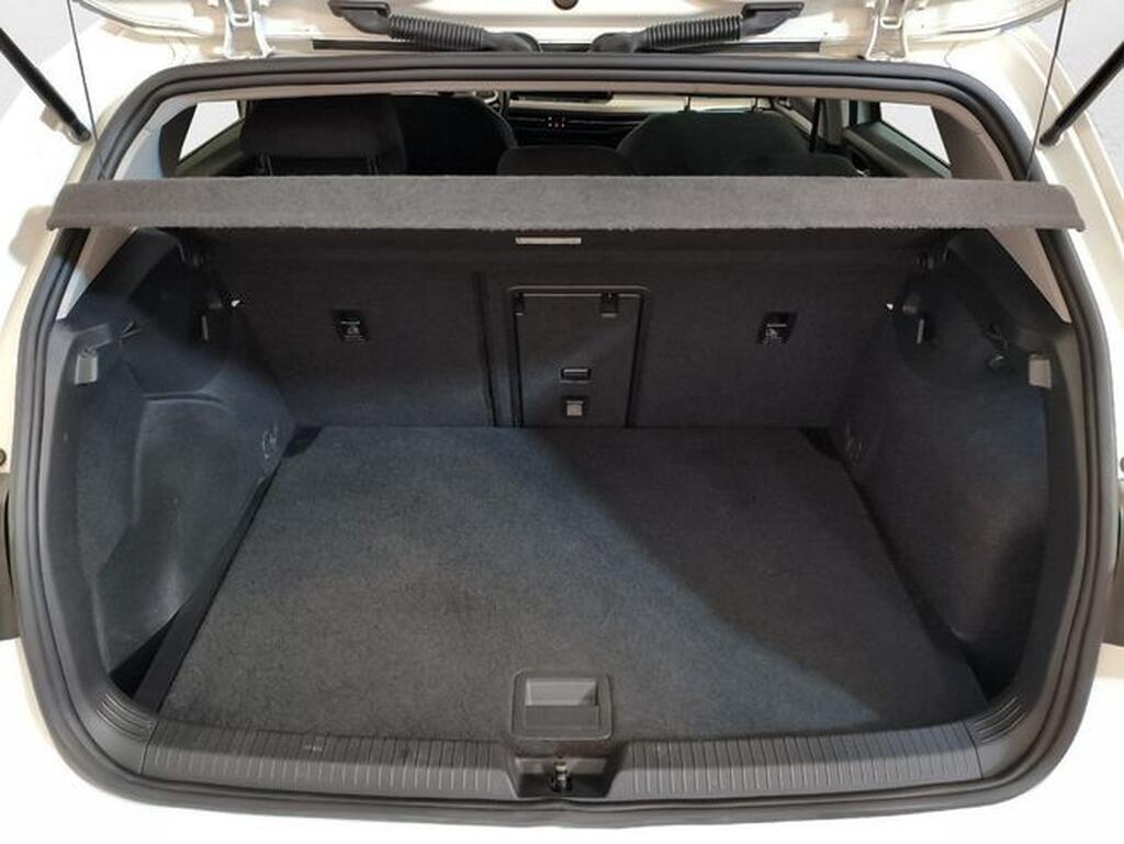 Volkswagen Golf GOLF 1.5 ETSI 150 DSG LIFE 5P 9