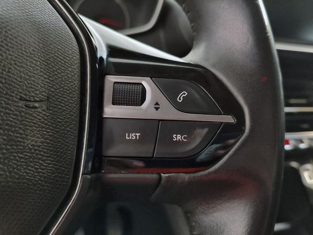 Peugeot 208 BlueHDi 73kW (100CV) Active Segunda mano