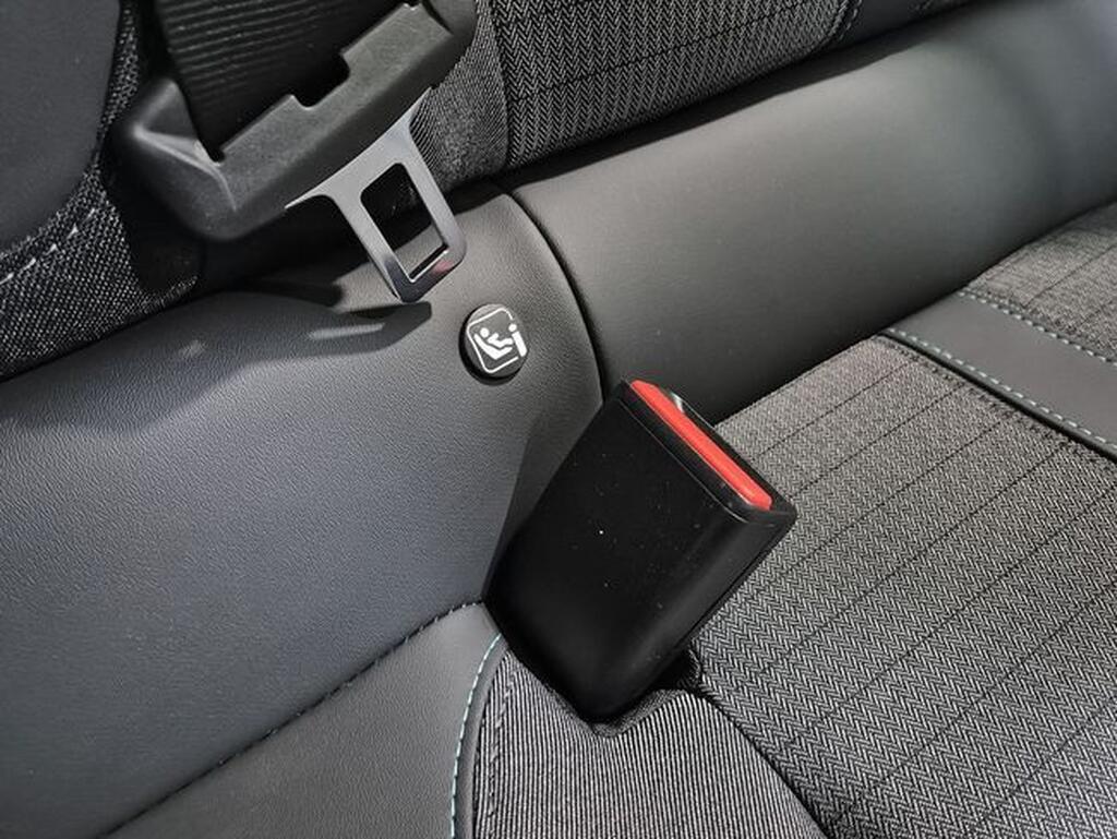 Peugeot 208 208 1.2 PURETECH 100 AUTO ALLURE PACK 5P 30